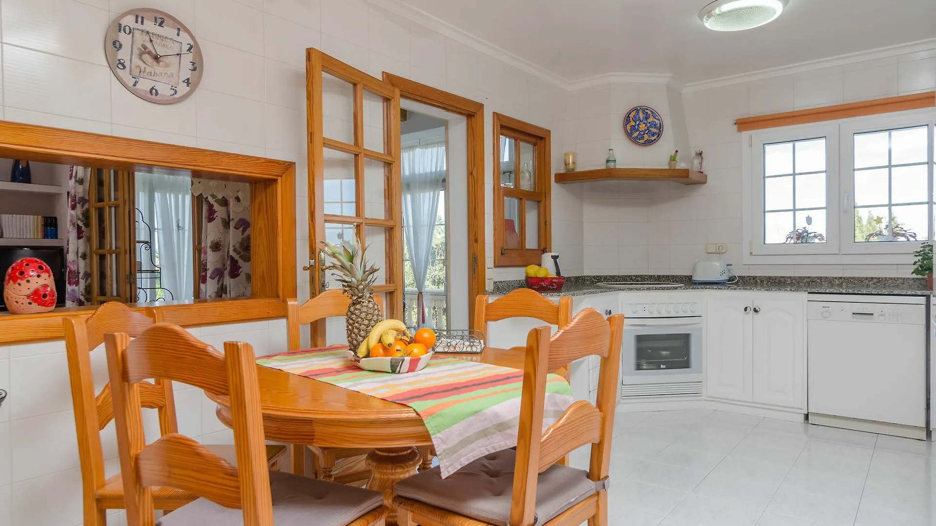 Ca Tothom Villa Llucmajor  0*, Llucmajor (Mallorca)
